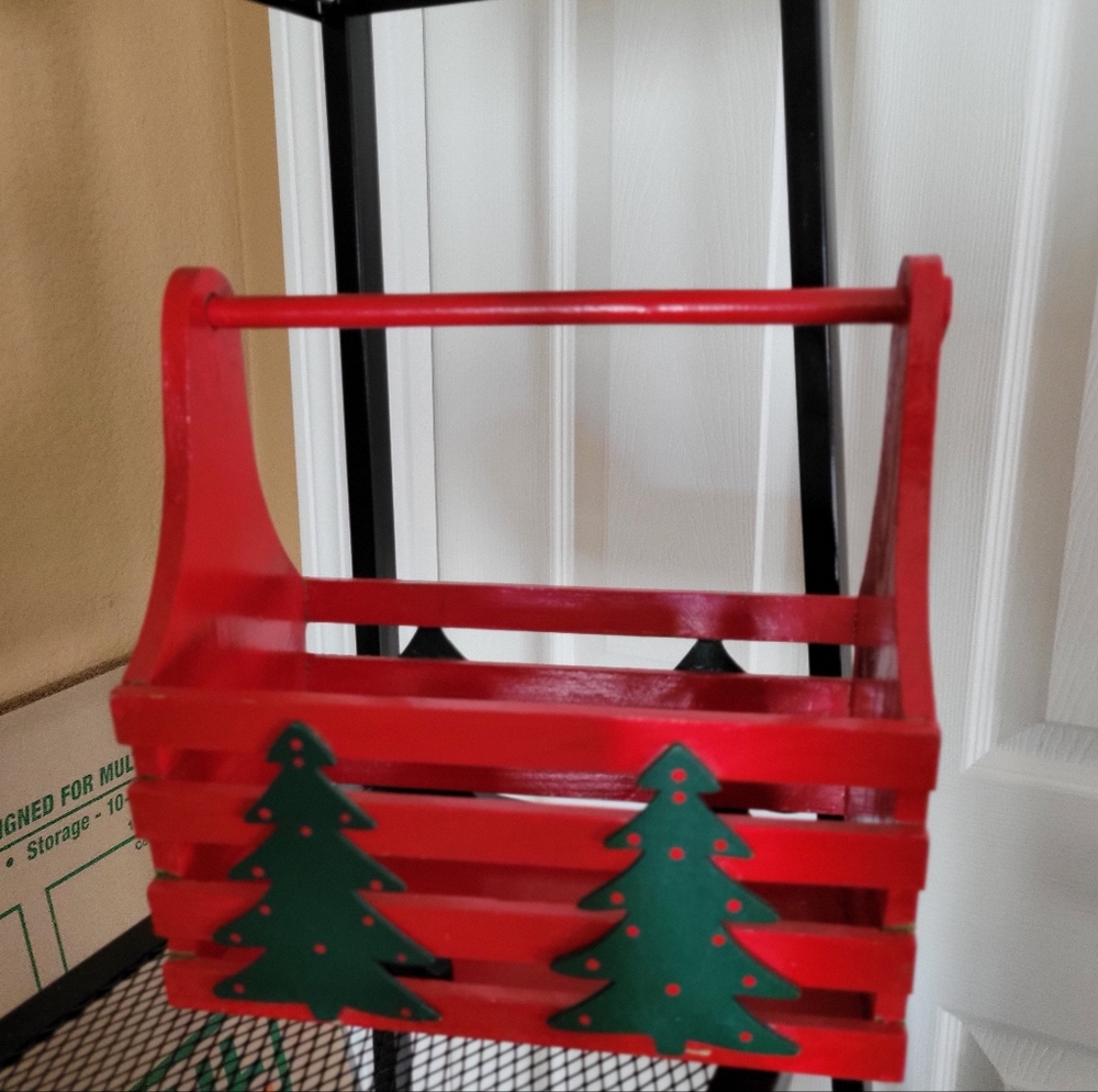 Farmhouse Distressed Wood Christmas Basket wTeee Cutouts, Holder /Decor
